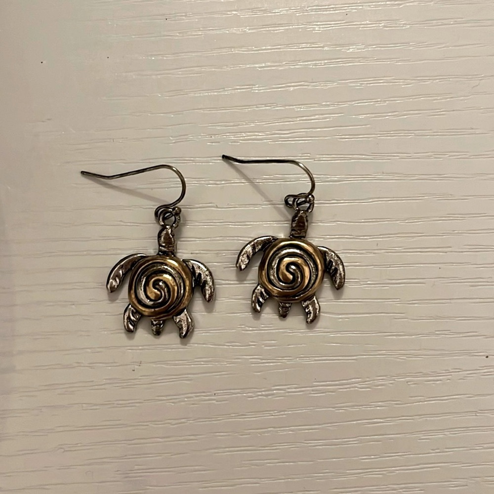 Sea turtle earrings